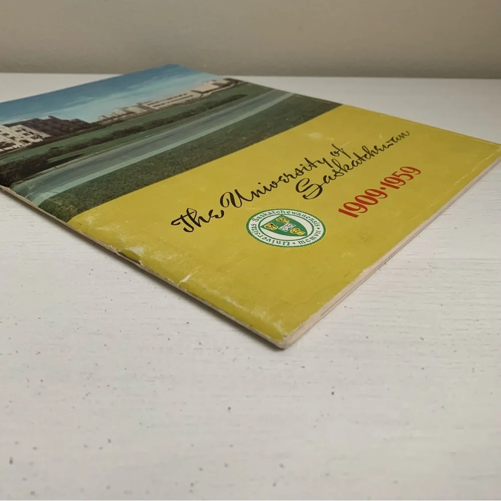 Vintage University of Saskatchewan 1909-1959 50th Anniversary Booklet - Picture 11 of 15